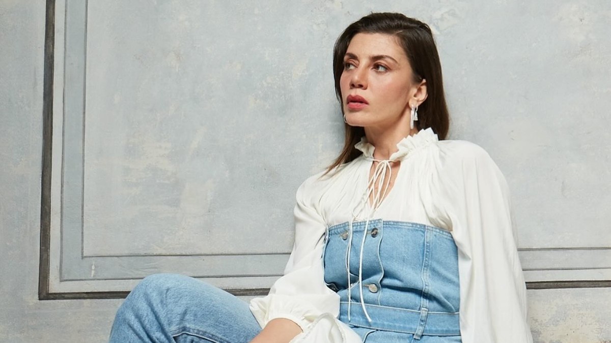 Gökçe Bahadır evliliğinin 3. yılını kutladı: “Zaman çok hızlı geçiyor”